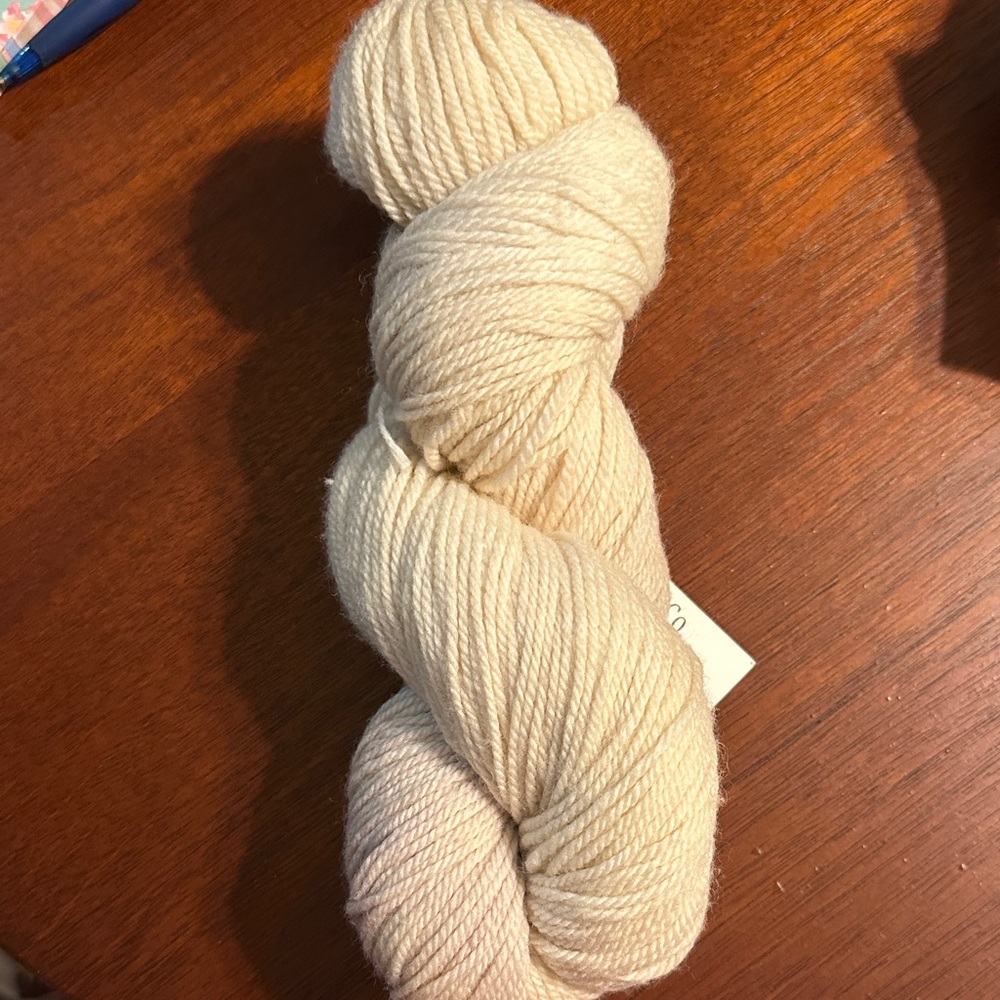 Cream Sand Wool Yarn Worsted Weight Skein